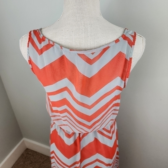 Andree Women’s Sleveless Elastic Waist Hi Low Hem Lined Dress Size Small - Picture 5 of 8